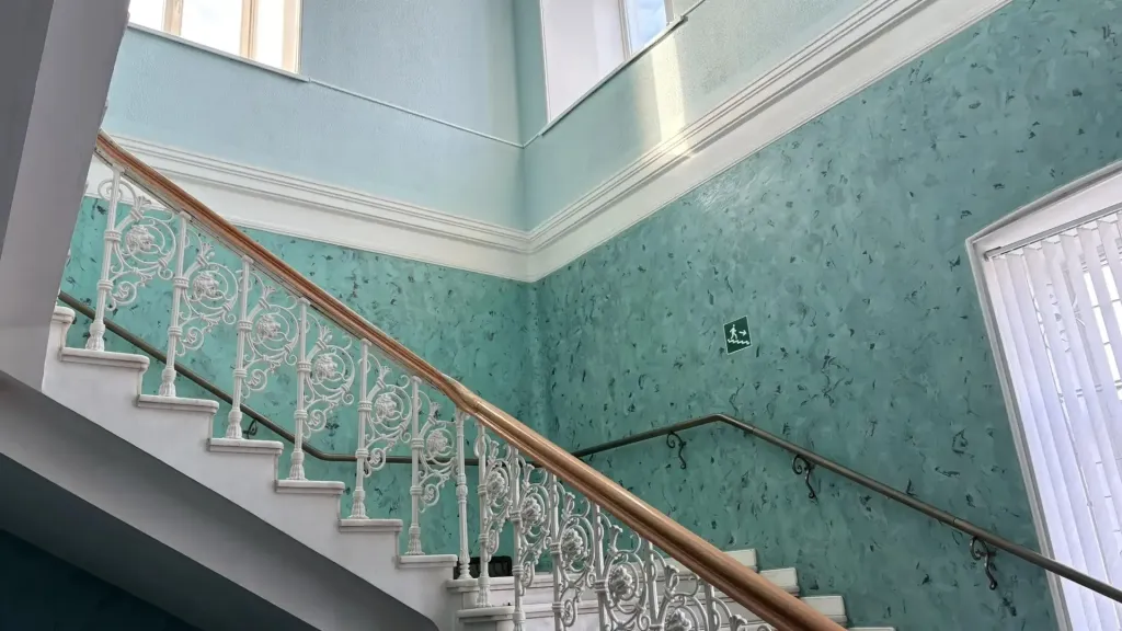 Музыкальная школа Костромы переехала в здание бывшего Центробанка
