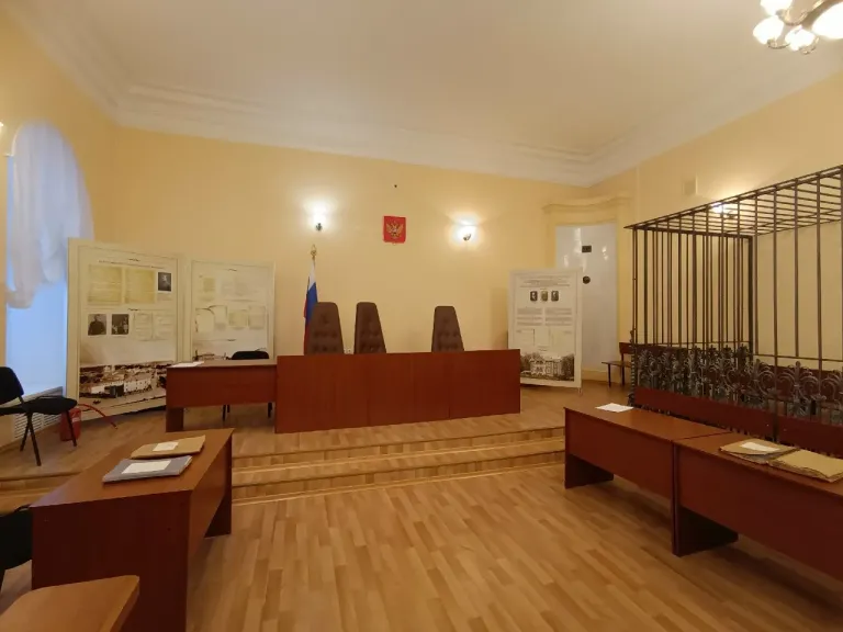 Суд Костромы передал государству три бесхозные иномарки